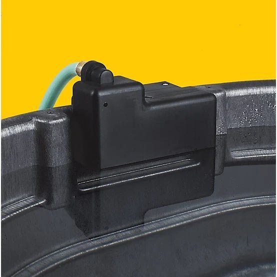 Rubbermaid 150 gal. Structural Foam Stock Tank - Image 4