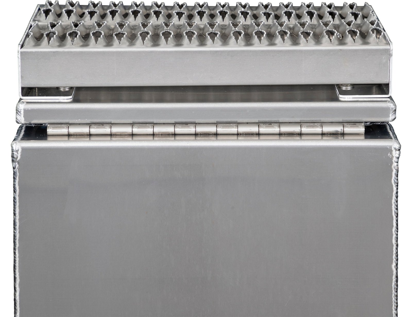 Buyers Products 28-in x 24-in x 18-in Smooth Aluminum Step Box Truck Tool Box 1705281 - Image 7