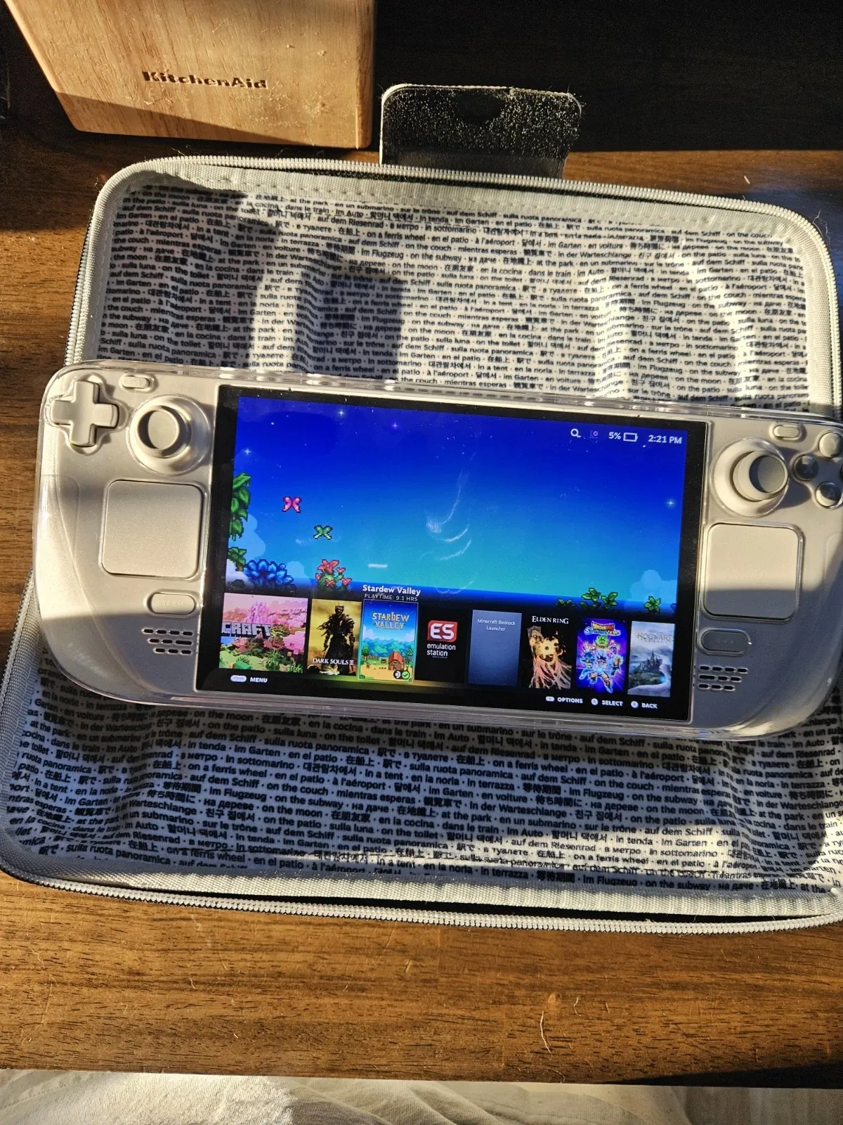 Valve Steam Deck OLED 1TB Handheld Console White Limited 6nm APU Wi-Fi6E